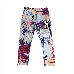 Calvin Klein Patterned Performance Cropped Leggings Small